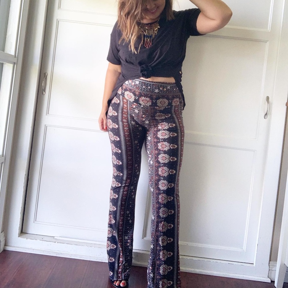 Pantera Bell bottom leggings
